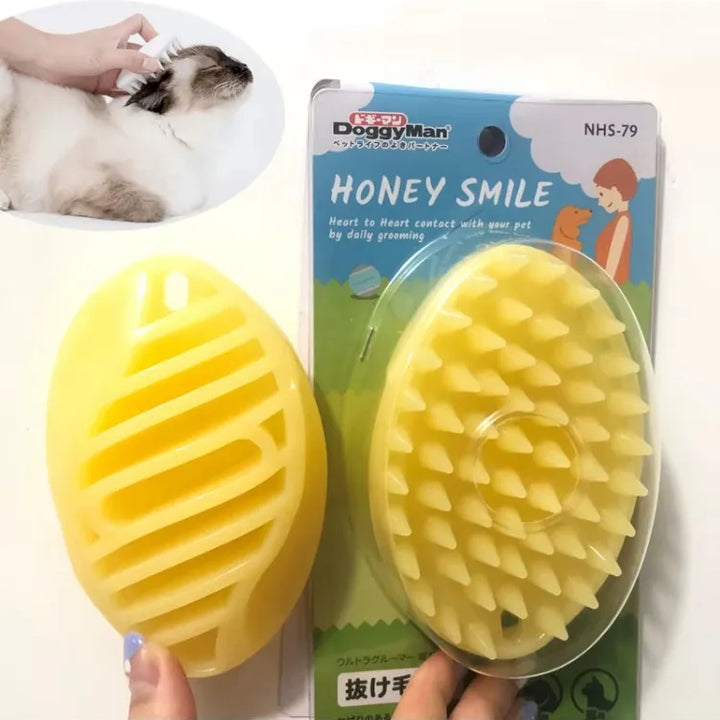 Pet Spray Grooming Comb – De-shedding & Styling Tool for Dogs and Cats